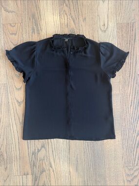 T Tahari Women’s Black Ruffle Sleeve Hidden Button Down Blouse Size X-Small